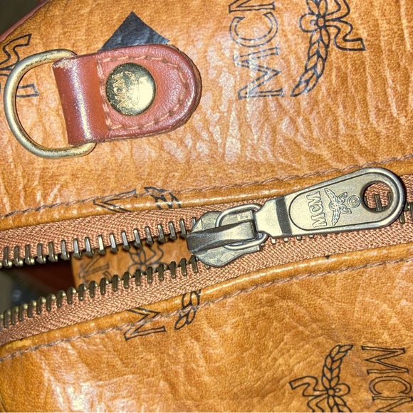 MCM Visetos Leather Vintage Boston Satchel 👜 - Picture 5 of 10